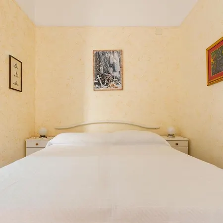 Casa Leonard By Barbarhouse Apartment Torre Lapillo